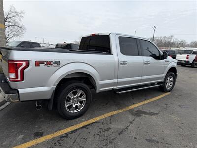 2017 Ford F-150 XLT   - Photo 8 - Elkhart, IN 46514