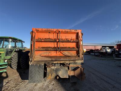 2009 Mack GU800 Granite - Photo 4 - Elkhart, IN 46514