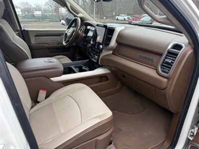 2020 RAM 3500 Laramie - Photo 23 - Elkhart, IN 46514