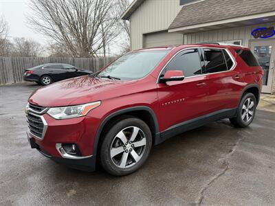 2018 Chevrolet Traverse LT Leather   - Photo 2 - Elkhart, IN 46514