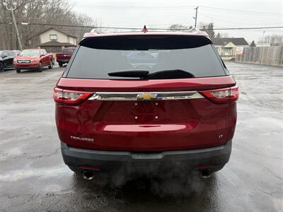 2018 Chevrolet Traverse LT Leather   - Photo 5 - Elkhart, IN 46514