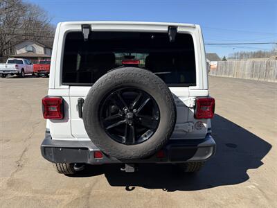 2021 Jeep Wrangler Unlimited Sahara   - Photo 8 - Elkhart, IN 46514