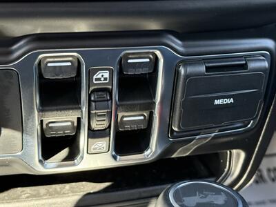 2021 Jeep Wrangler Unlimited Sahara   - Photo 27 - Elkhart, IN 46514