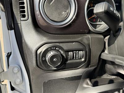 2021 Jeep Wrangler Unlimited Sahara   - Photo 15 - Elkhart, IN 46514