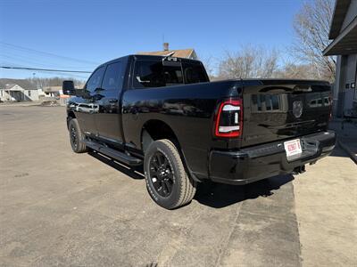 2024 RAM 3500 Laramie   - Photo 6 - Elkhart, IN 46514