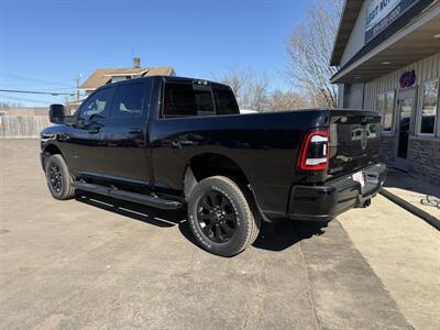 2024 RAM 3500 Laramie   - Photo 4 - Elkhart, IN 46514