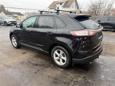 2017 Ford Edge SE - Photo 3 - Elkhart, IN 46514