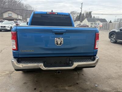 2021 RAM 1500 Big Horn   - Photo 8 - Elkhart, IN 46514