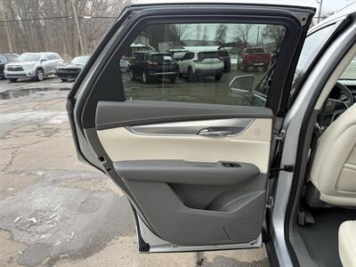 2018 Cadillac XT5 Luxury - Photo 12 - Elkhart, IN 46514