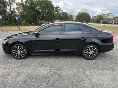 2015 Volkswagen Jetta Sport   - Photo 2 - Jacksonville, FL 32208