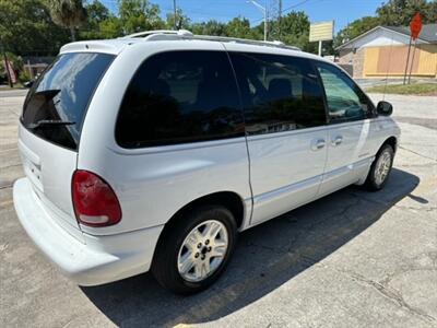 1998 Dodge Caravan SE  Sport - Photo 6 - Jacksonville, FL 32208