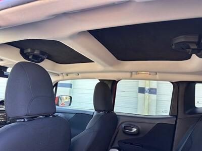 2016 Jeep Renegade Latitude   - Photo 16 - Jacksonville, FL 32211