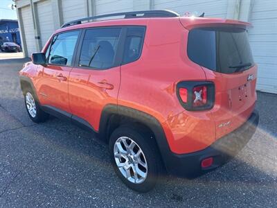 2016 Jeep Renegade Latitude   - Photo 6 - Jacksonville, FL 32211
