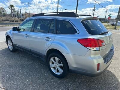 2013 Subaru Outback 2.5i Premium   - Photo 6 - Jacksonville, FL 32211