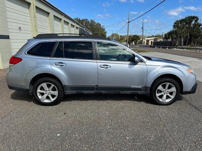 2013 Subaru Outback 2.5i Premium   - Photo 3 - Jacksonville, FL 32211