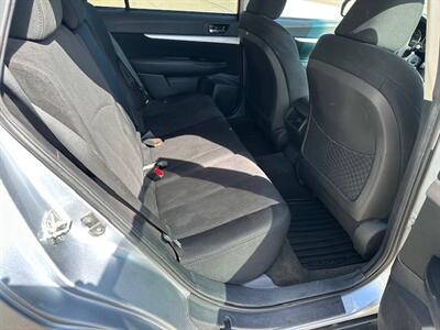 2013 Subaru Outback 2.5i Premium   - Photo 16 - Jacksonville, FL 32211