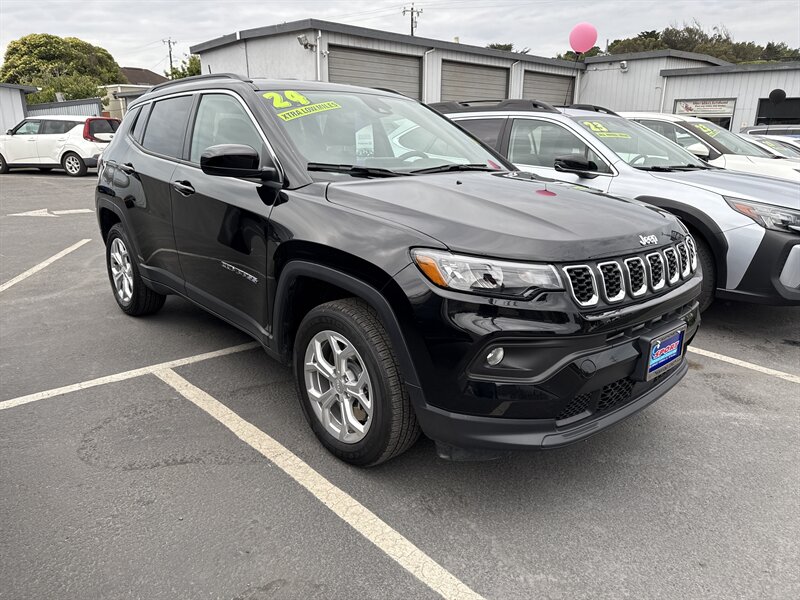 2024 Jeep Compass Latitude  