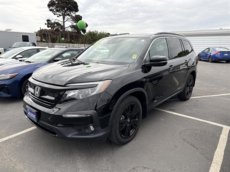 2022 Honda Pilot SE  