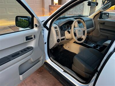 2011 Ford Escape   - Photo 6 - Nogales, AZ 85621