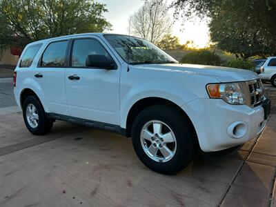 2011 Ford Escape   - Photo 2 - Nogales, AZ 85621