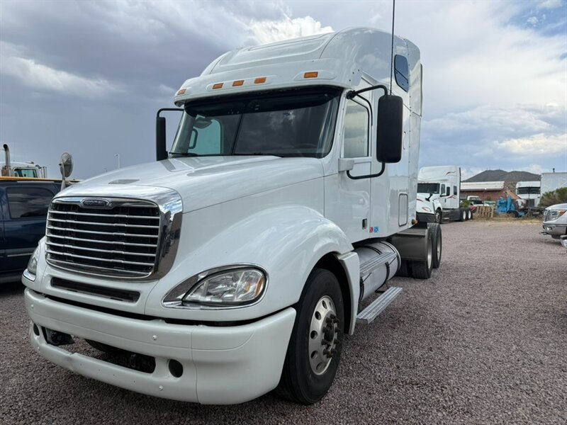2016 Freightliner Conventional  