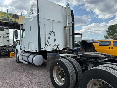 2016 Freightliner Conventional   - Photo 2 - Nogales, AZ 85621