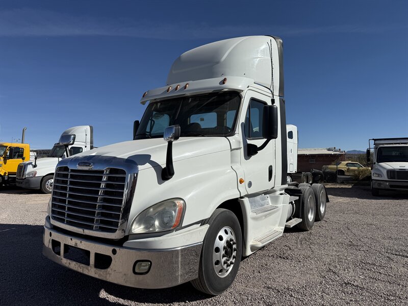 2014 Freightliner Cascadia  