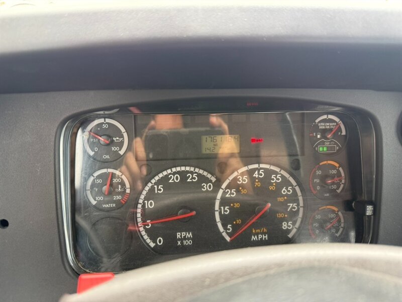 2015 Freightliner M2 112 - Photo 10 - Nogales, AZ 85621