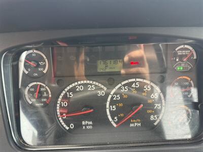 2015 Freightliner M2 112 - Photo 13 - Nogales, AZ 85621