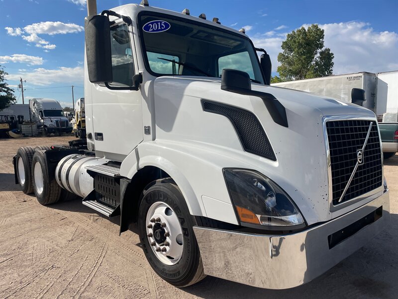 2015 Volvo VNL - Photo 6 - Nogales, AZ 85621