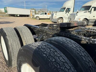 2012 Volvo VNL   - Photo 10 - Nogales, AZ 85621
