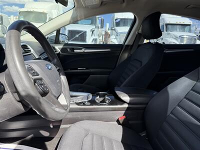 2015 Ford Fusion Hybrid SE - Photo 12 - Nogales, AZ 85621