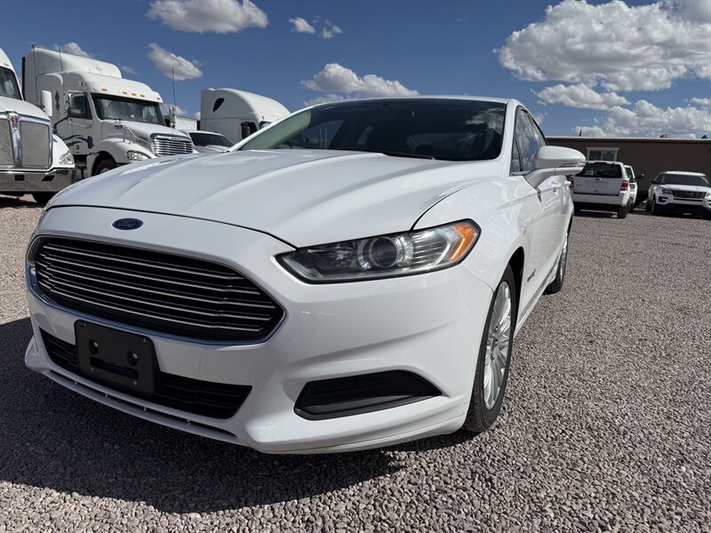 2015 Ford Fusion Hybrid SE  