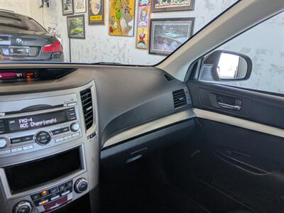 2010 Subaru Legacy 2.5i   - Photo 35 - Edmond, OK 73003