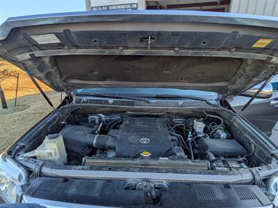 2015 Toyota Tundra Limited   - Photo 45 - Edmond, OK 73003