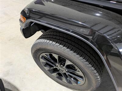 2023 Jeep Wrangler Sahara 4xe   - Photo 26 - Edmond, OK 73003