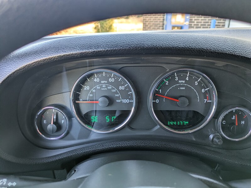 2015 Jeep Wrangler Unlimited Sport - Photo 12 - Edmond, OK 73003