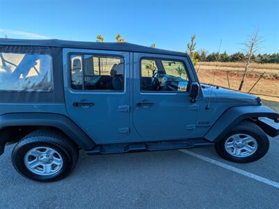 2015 Jeep Wrangler Unlimited Sport - Photo 10 - Edmond, OK 73003