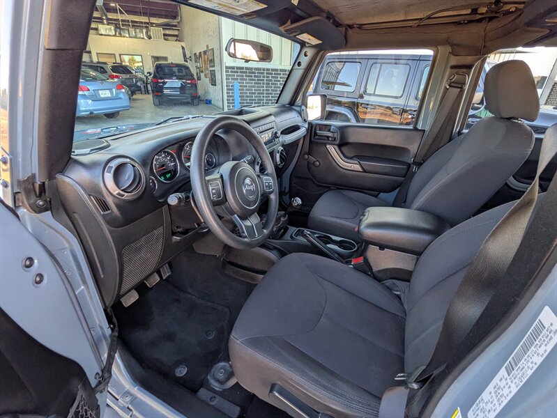 2015 Jeep Wrangler Unlimited Sport - Photo 25 - Edmond, OK 73003