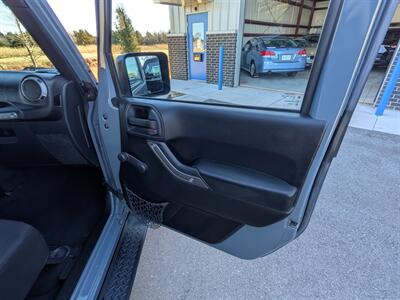 2015 Jeep Wrangler Unlimited Sport - Photo 13 - Edmond, OK 73003