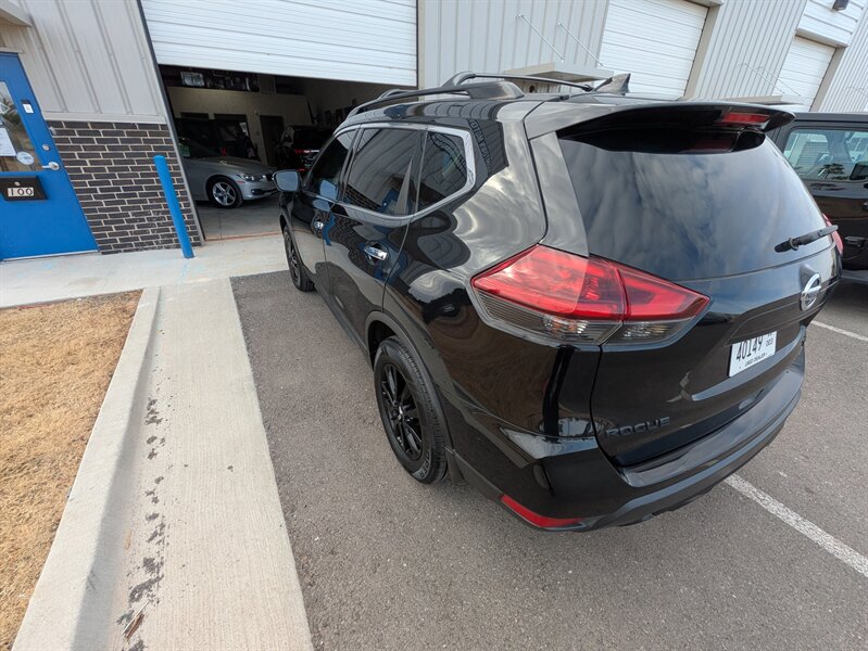 2018 Nissan Rogue S - Photo 3 - Edmond, OK 73003