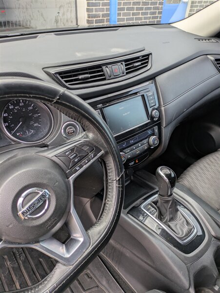 2018 Nissan Rogue S - Photo 11 - Edmond, OK 73003