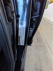 2017 INFINITI QX60   - Photo 14 - Edmond, OK 73003