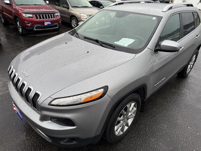 2017 Jeep Cherokee Limited  