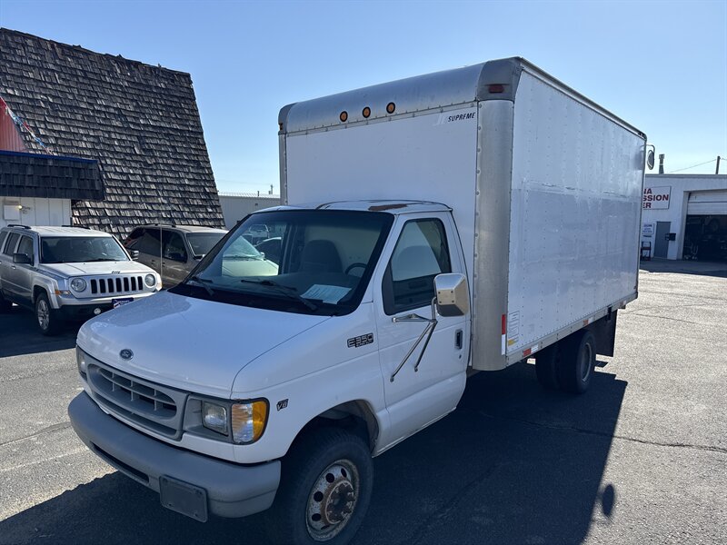 2000 Ford E350 Box Truck  