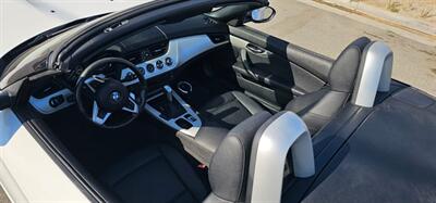 2011 BMW Z4 sDrive30i - Photo 9 - Riverside, CA 92504