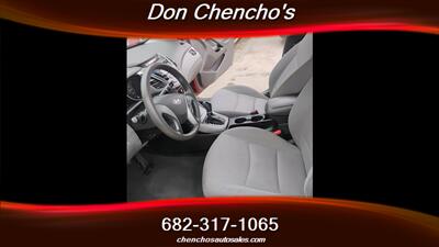 2015 Hyundai ELANTRA SE   - Photo 8 - Cleburne, TX 76033