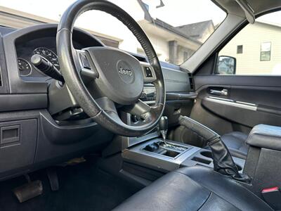 2010 Jeep Liberty Limited - Photo 4 - Aurora, CO 80012