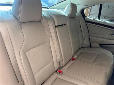 2011 Ford Taurus Limited   - Photo 12 - Aurora, CO 80012