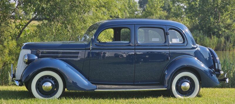 1936 Ford Deluxe Touring  
